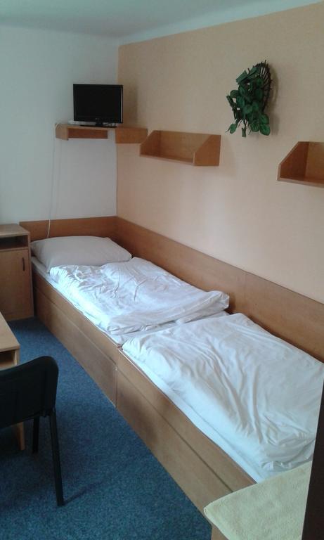 Sportcentrum Dvorak Hluboká nad Vltavou Zimmer foto